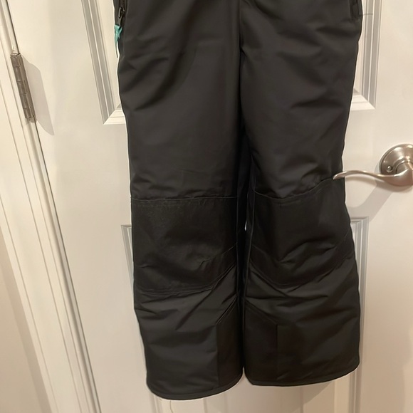 Black champion snowpants with turquoise zipper - Picture 3 of 4